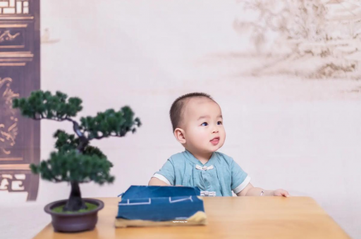 十堰宝宝眼屎多是什么原因 十堰宝宝眼屎多是什么原因